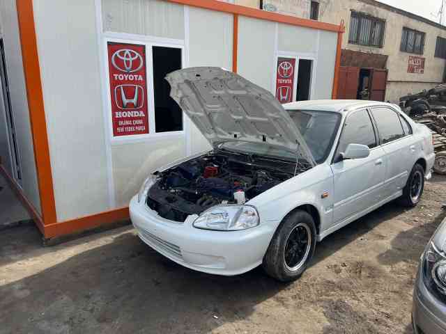 KARTİN TİCARET HONDA CIVIC 1.6 İES MAKYAJLI ÇIKMA YEDEK PARÇALARI 1999-2001 ARASI MODELLERE UYUMLUDUR