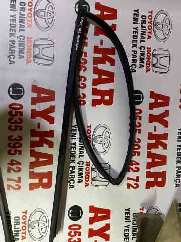 KARTİN TİCARET HONDA CIVIC V-TEC ÇIKMA ORJİNAL KAPI CAMI FİTİLLERİ 2002-2006 ARASI MODELLERE UYUMLUDUR