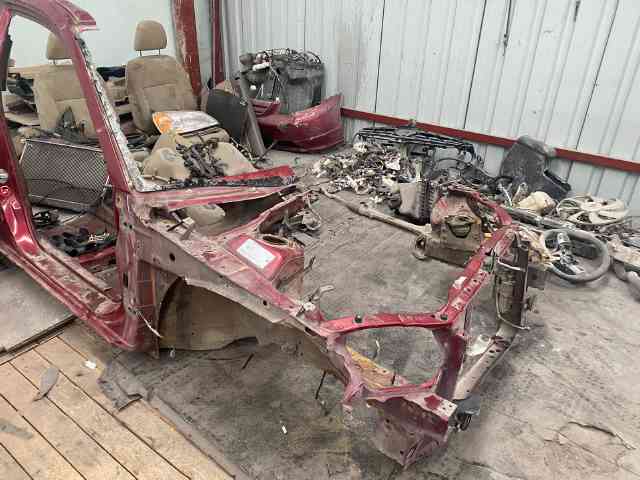 KARTİN TİCARET HONDA CIVIC V-TEC ÇIKMA ORJİNAL KESME ÇEYREK PERVAZ VE ÖN PANEL 2002-2006 ARASI MODELLERE UYUMLUDUR