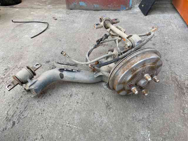 KARTİN TİCARET HONDA CIVIC V-TEC ÇIKMA ORJİNAL SOL ARKA TAŞIYICI ALT TAKIM 2002-2006 ARASI MODELLERE UYUMLUDUR