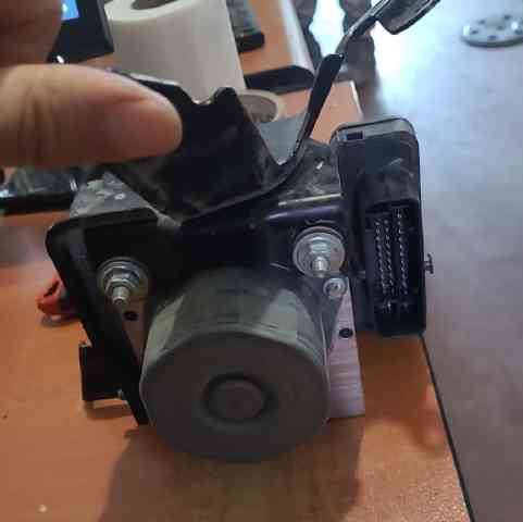 KARTİN TİCARET HONDA CR-V ÇIKMA ORJİNAL ABS BEYNİ 2013-2017 ARASI MODELLERE UYUMLUDUR