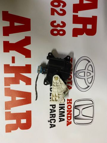 KARTİN TİCARET TOYOTA AURIS-COROLLA ÇIKMA ORJİNAL KALORİFER RÖLELERİ 2008-2012 ARASI